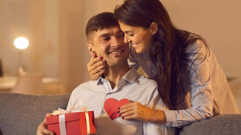 Clever technology gifts for your travel lover