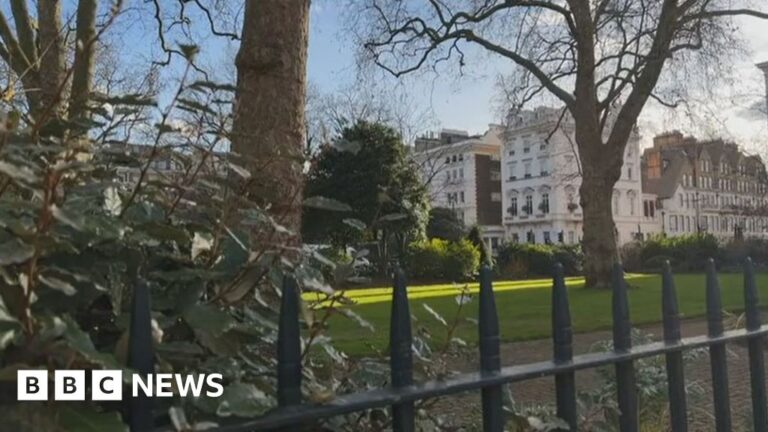 London mayor says houses of ‘Putin’s henchmen should be sold’