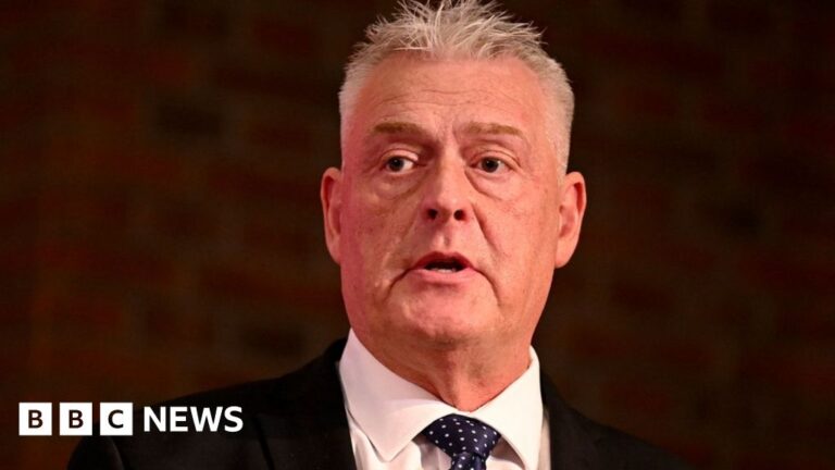 Lee Anderson suspended from Conservative party for comments about London mayor