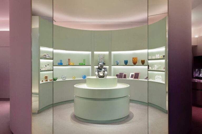 Asprey opens new boutique at Peninsula London