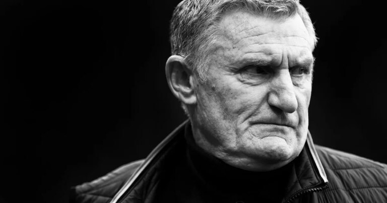 A month at Mowbray: Ground-based training and changing culture in Birmingham City.