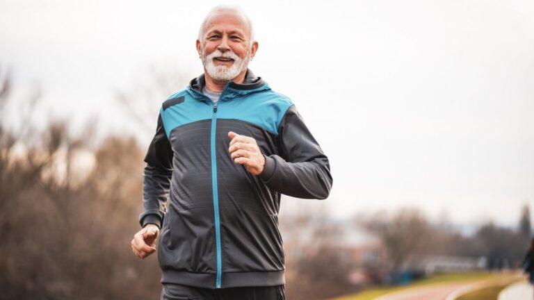 Research reveals that physical fitness boosts visual processing in adults over 80 years old