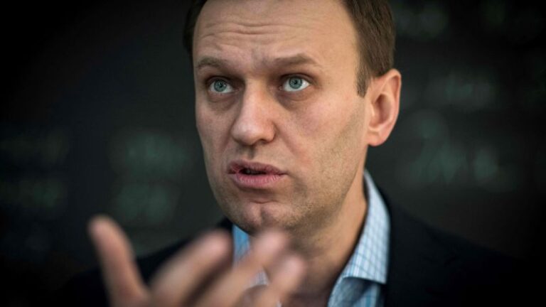 Opinion: The best tribute to Navalny