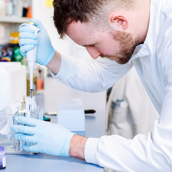 £100m funding to lead major science and technology hub towards reducing plastic waste Envirotech Online