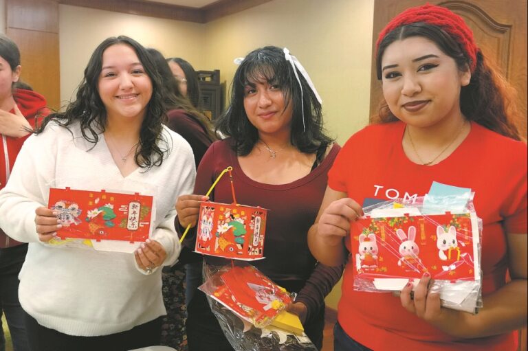 Cultural events enrich U.S. students before their trip – World
