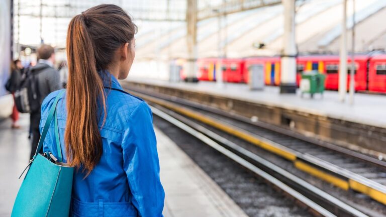 London’s worst stations for commuters, only 29% of them are on time