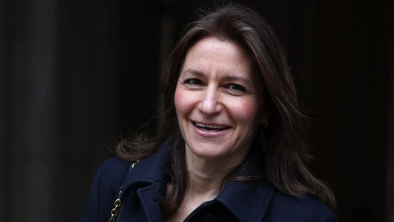 Bard ideas!Culture Secretary calls for classic literature not to be ‘whitewashed’ and slams calls for trigger warnings to be added to Shakespeare’s plays