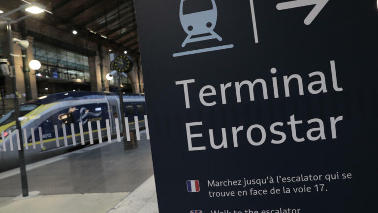 London mayor warns new EU border checks will cause ‘disruption’ to Eurostar travel