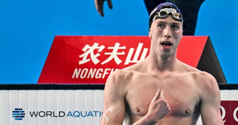 Daniel Whiffin wins gold in 1,500m freestyle at World Aquatics Championships – Irish Times