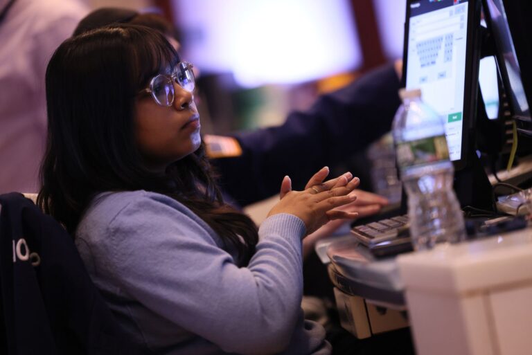 Tech lifts S&P 500 above 5,000.Nasdaq approaches 16K