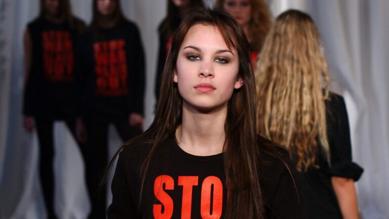 20 forgotten photos from London Fashion Week