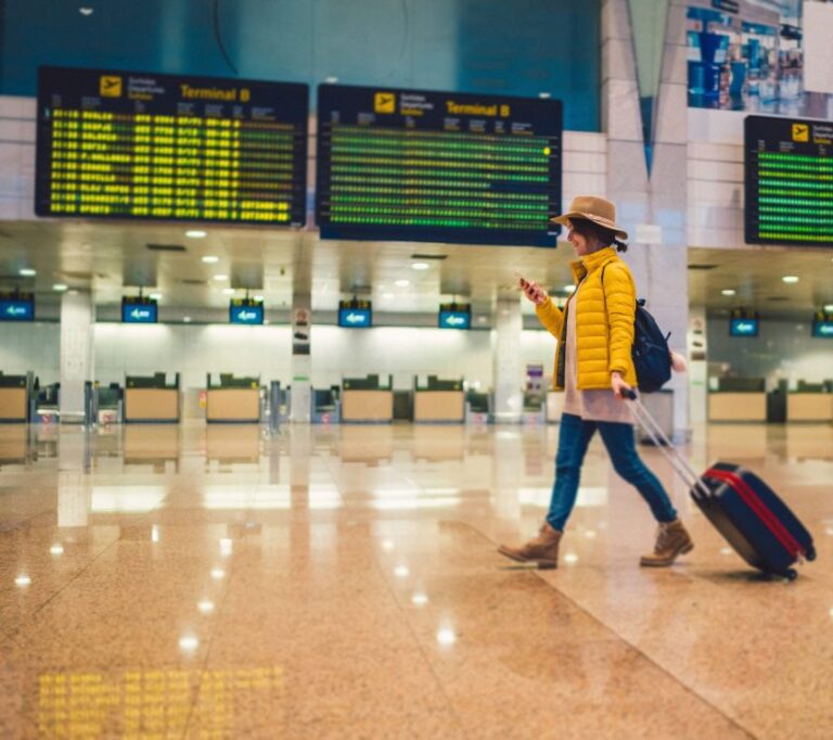 London’s Heathrow airport records first profit since pandemic, plans third runway