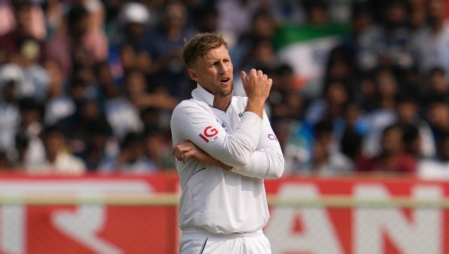 James Anderson rubbished concerns over Joe Root’s fitness after the star batsman hit his hand on day three