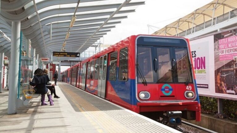 Transport for London begins talks on railway extension