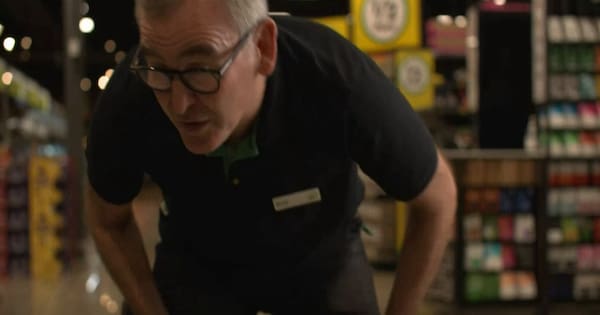 Woolworths CEO resigns from Australian interview