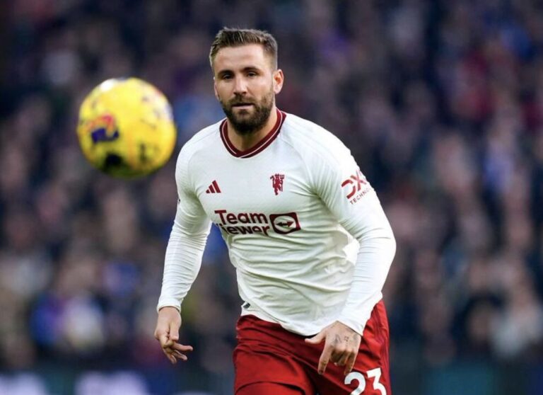 Reporter gives alarming update on Luke Shaw’s fitness