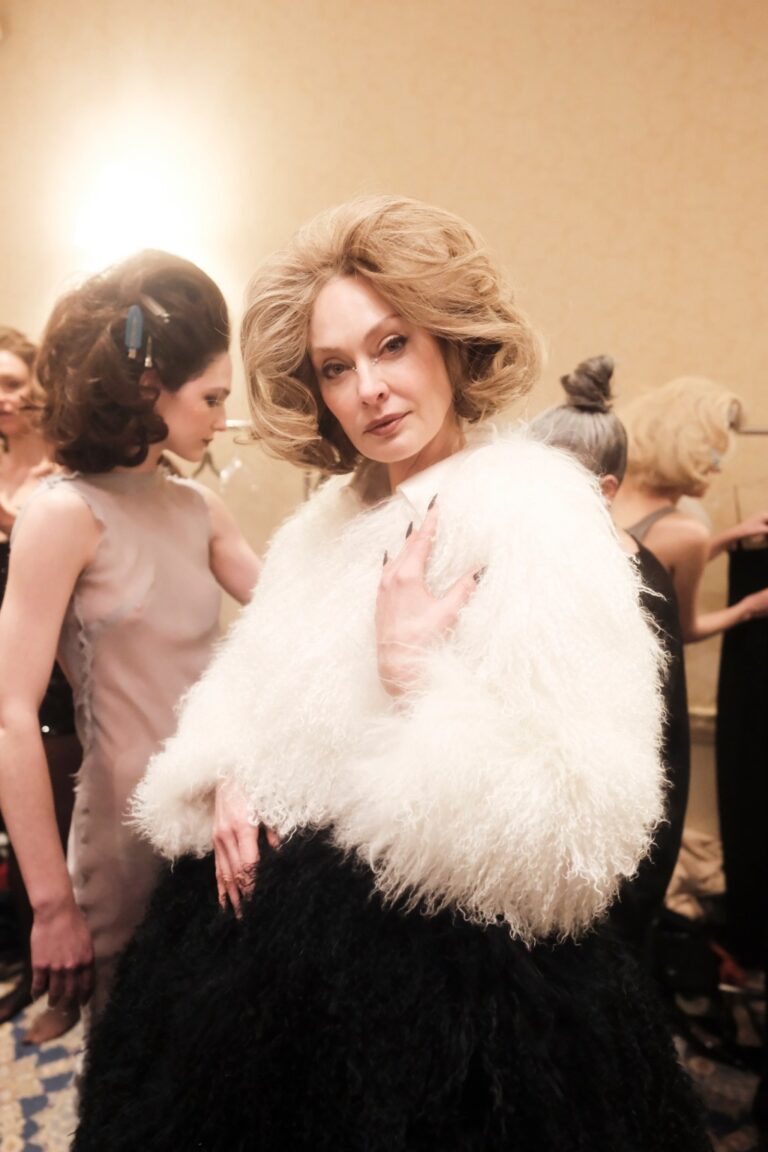 Capote’s swan, subculture and hair accessories