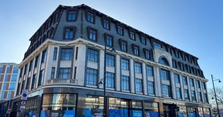 Shelley Sander secures biggest Anytime Fitness site in UK history