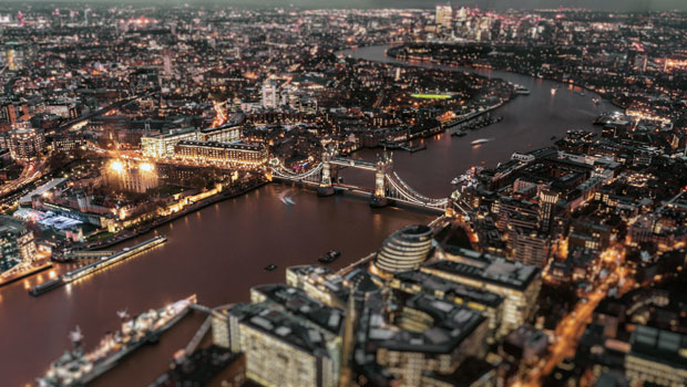 London close: Stocks little changed as investors focus on US indexes