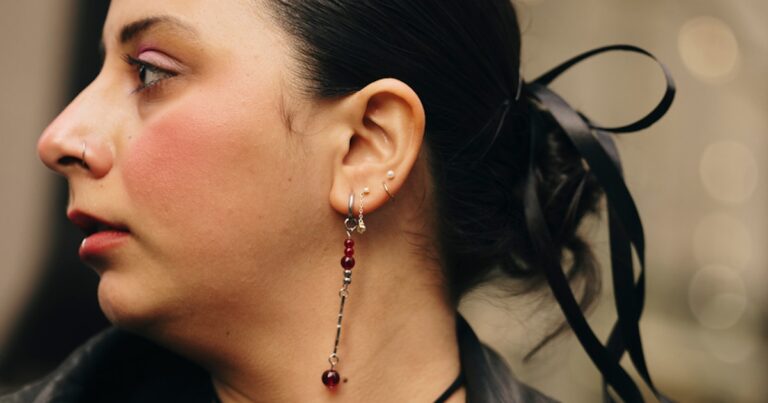 New York Fashion Week F/W 24 Street style beauty looks are edgy and super cool