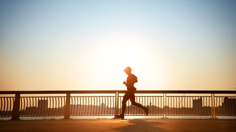 Here’s how to decide at what time of the day you should exercise.