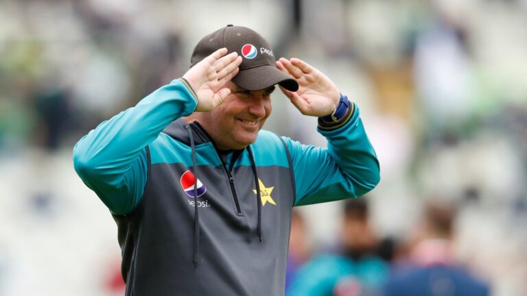 Babar Azam and Mickey Arthur put fitness on the back burner: Mohammad Hafeez slams Pakistan cricket team’s culture