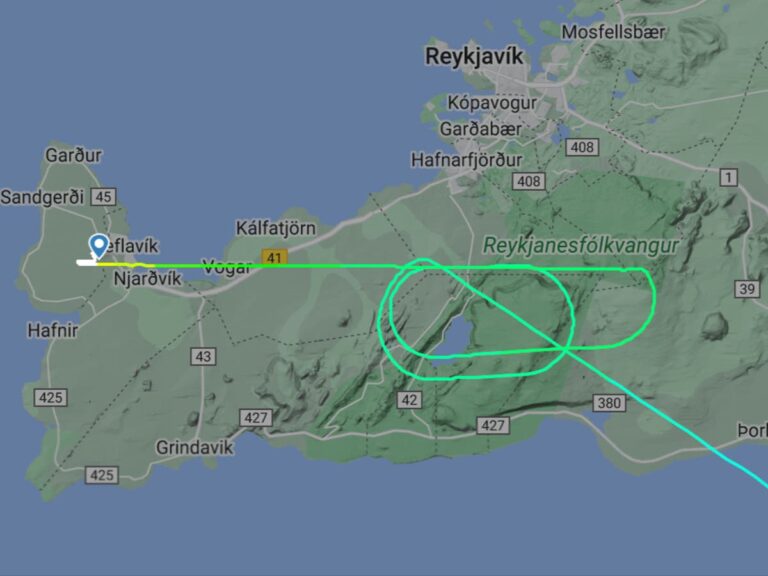 EasyJet ‘disastrous failure’ in Iceland, flight to London Gatwick delayed by 24 hours due to snowstorm