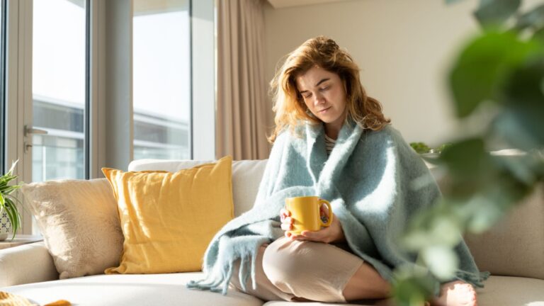 Aldi cuts the price of ‘excellent’ best-selling winter gear that warms you in minutes and costs just 1p to run