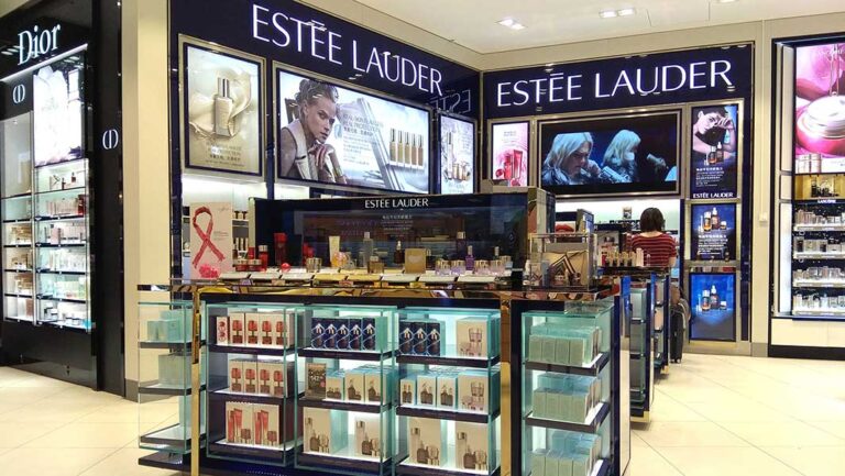 Estée Lauder, strong performance, restructuring plan. ELF Beauty hits new highs with great results
