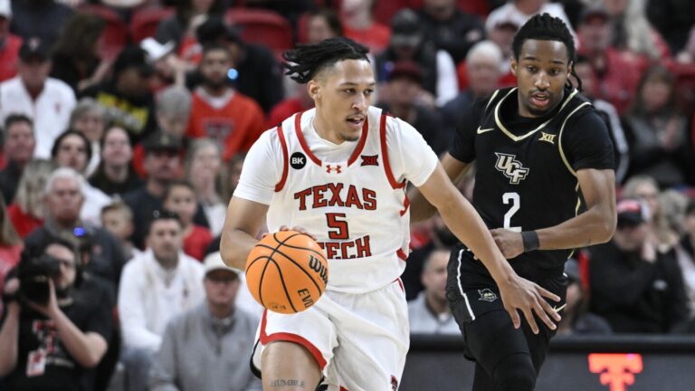 Texas Tech, ranked 23rd, never held back and defeated UCF 66-59, ending their losing streak at 3 points.