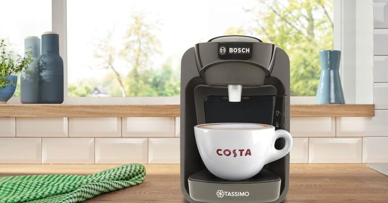 Shopper ‘bins’ coffee maker for £40 on Amazon gadget to make Costa-style drinks