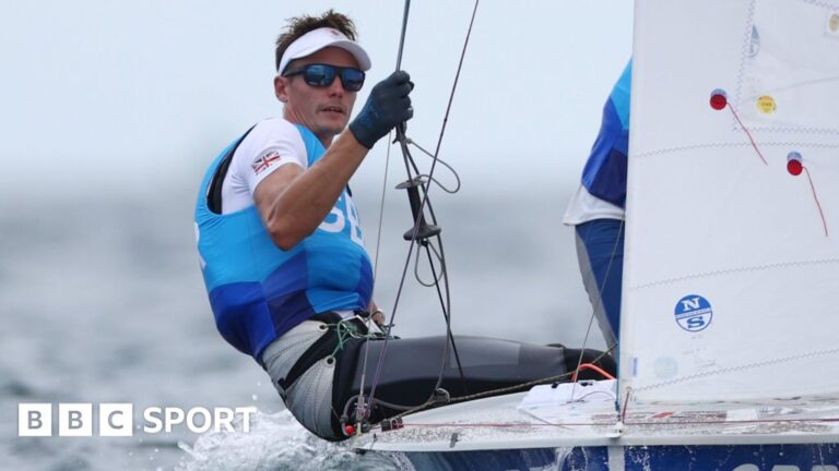 Sailing: Great Britain secures silver medal at 470th World Championships, Paris Olympics place – BBC
