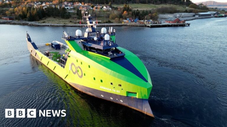 Robot Ship: A giant remote-controlled ship sets sail