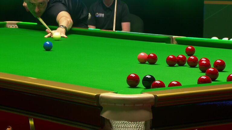 Ronnie O’Sullivan thrills the crowd at the Riyadh Season World Masters with a total clearance of 135 just after 2am… – Eurosport COM