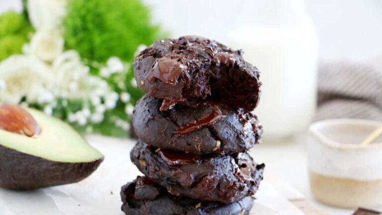 Nutritionist shares chocolate treats and pet-friendly fitness tips