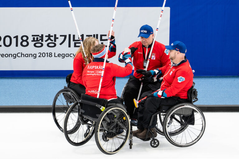 Norway opens with two wins in Gangneung