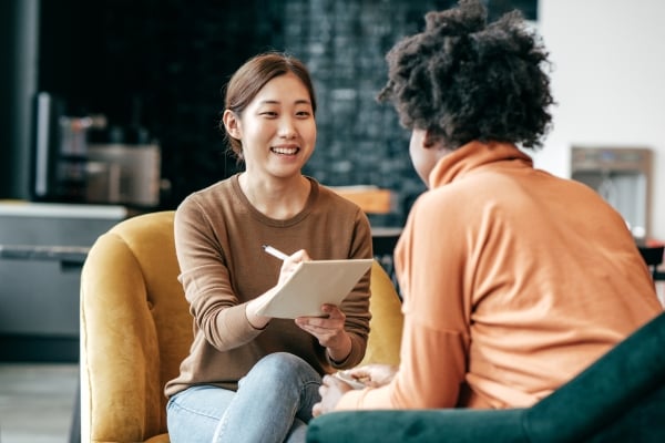 Freshman interviews expert for dream job