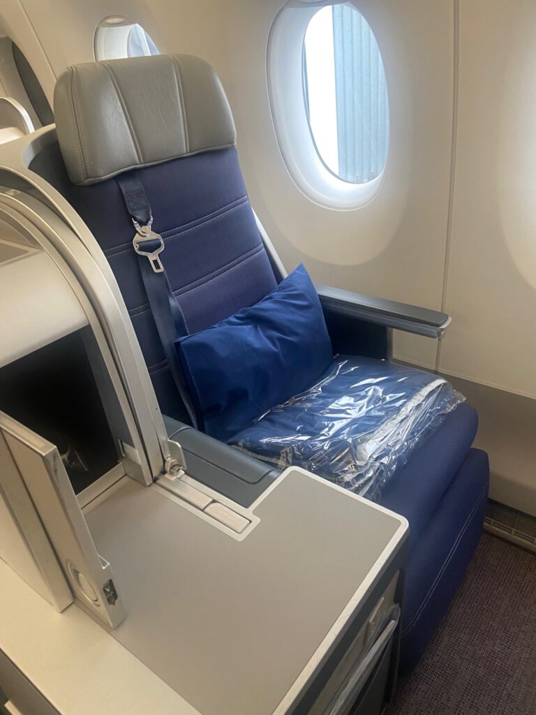Review: Malaysia Airlines Business Class A350 from London to Langkawi via Kuala Lumpur