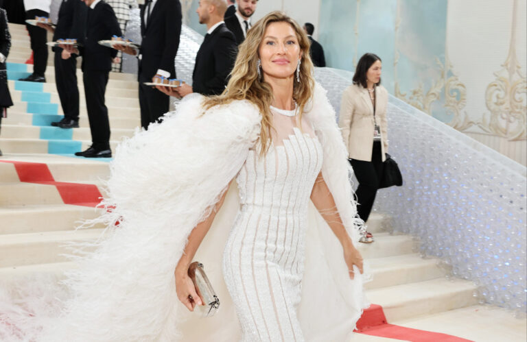 Gisele breaks down in tears during TV interview