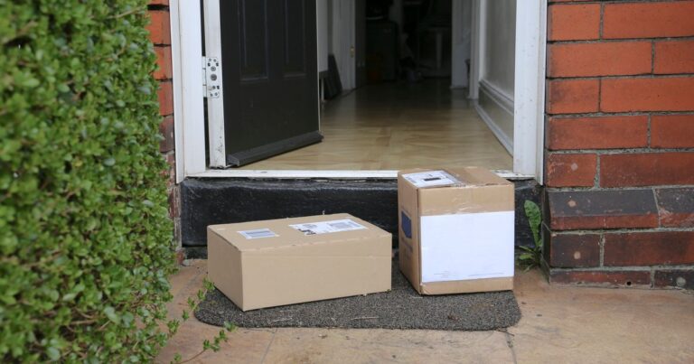Amazon £11 ‘game changer’ gadget, perfect for people who forget a delivery with 7,000 5-star ratings