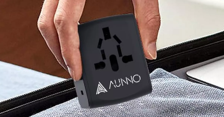Shoppers can ‘ditch’ their travel plugs and charge all their stuff abroad with £16 Amazon gadget