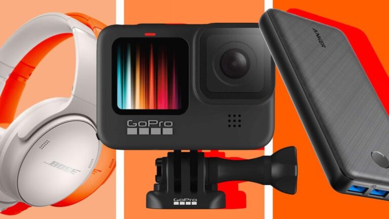 Best Travel Tech and Gadgets, According to Experts