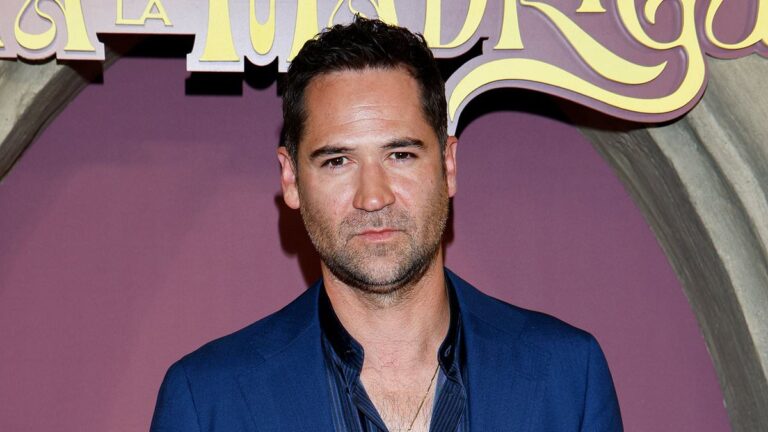 Manuel Garcia-Rulfo to co-star with Scarlett Johansson in new Jurassic World movie
