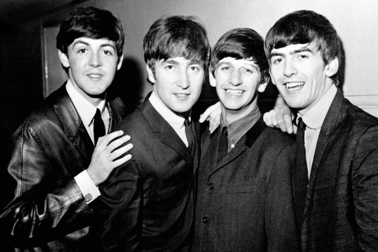 John Lennon’s guitar found in attic breaks ‘world record’ at auction – Evening Standard