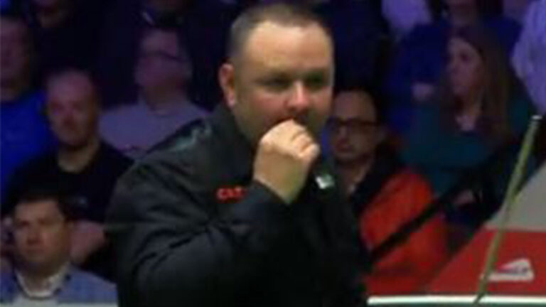 Disgusting moment when Stephen Maguire eats a fly during a World Snooker Championship match