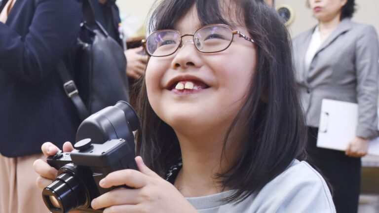 Gadgets and toys for the visually impaired that are attracting attention in Japan