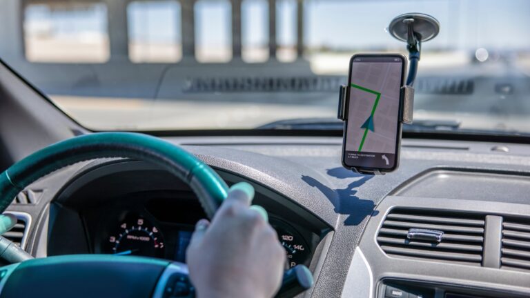 A £1.27 gadget to avoid £1,000 fines and make the driving of your dreams a reality
