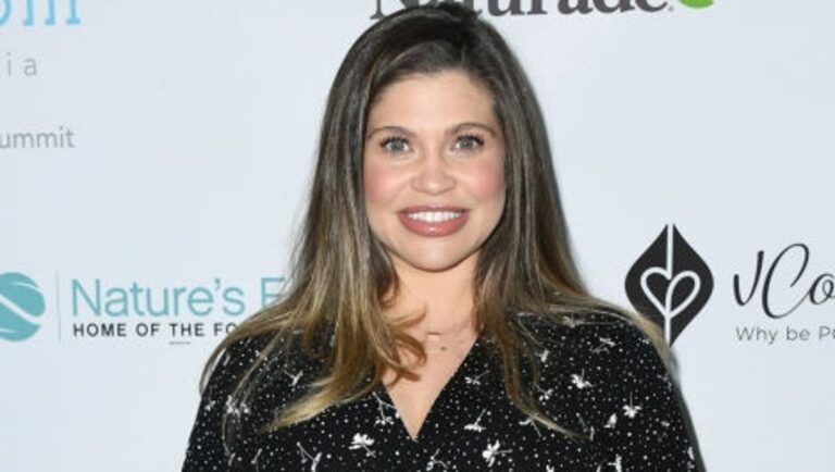 Danielle Fishel, William Daniels join ‘Boy Meets World’ reunion