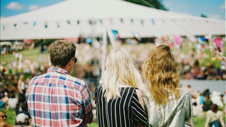 Good news for thieves: More than one in 10 people will leave gadgets unprotected at festivals this summer