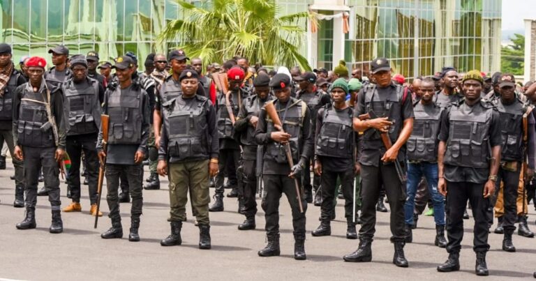 Kogi to equip 1,050 hunters with security equipment and plan insurance